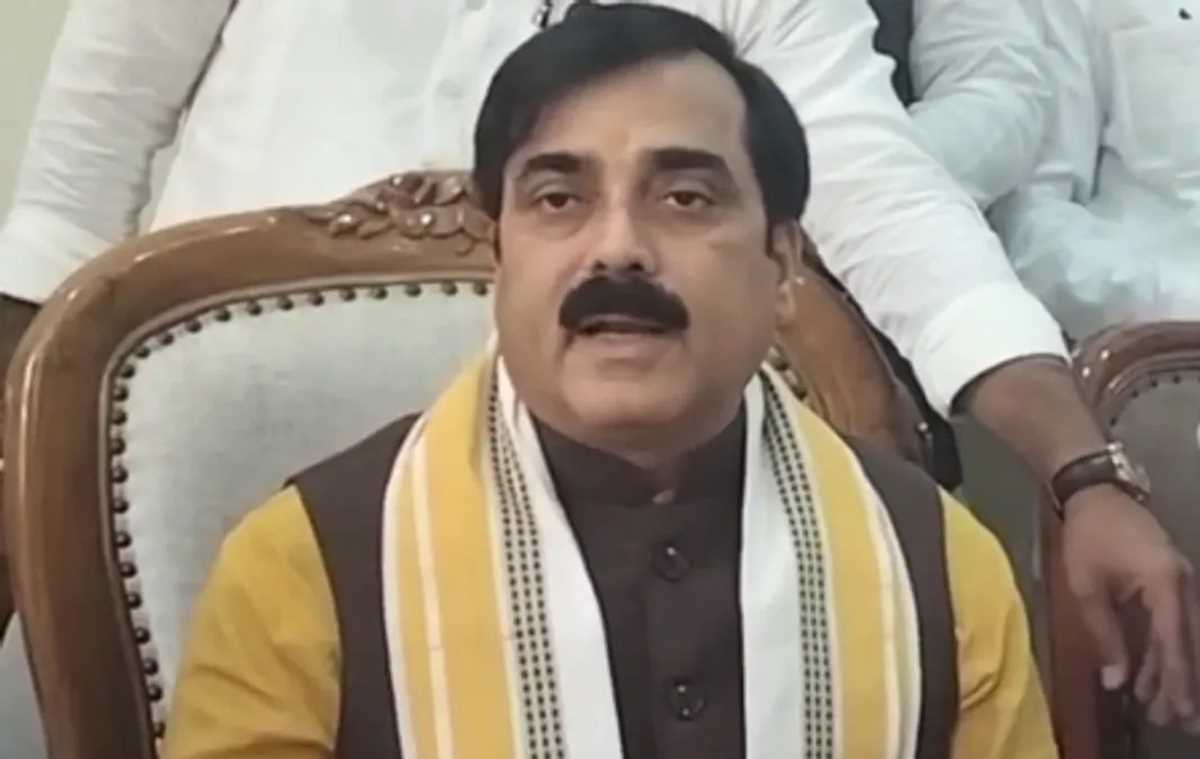 भारत की ताकत बढ़ी, दुनिया पाकिस्तान के खिलाफ : जीवेश मिश्रा भारत की ताकत बढ़ी, दुनिया पाकिस्तान के खिलाफ : जीवेश मिश्रा